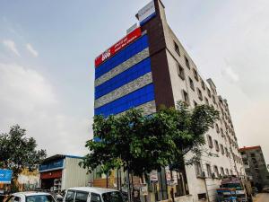 Φωτογραφία από το άλμπουμ του Hotel O Shri Chaitra σε Pedda Ambarpet +39 φωτογραφίες