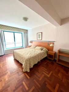Krevet ili kreveti u jedinici u objektu Amplio y lujoso departamento en la mejor ubicacion de la Ciudad de Mendoza