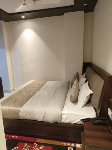 Легло или легла в стая в KASHI DARSHAN