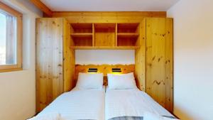 Кровать или кровати в номере Pracondu OUTDOOR & FUN appartement 2 chambres supérieur avec Balcon