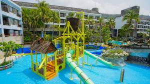 Bassein majutusasutuses Yoho Beach Resort Kenting või selle lähedal