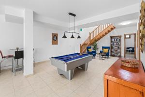 Biliár nebo kulečník v ubytování Villa Jeamir 2
