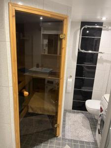Koupelna v ubytování Saunaga korter Tapa kesklinnas!