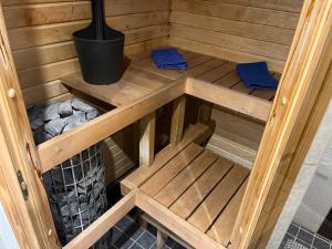 Palanda nebo palandy na pokoji v ubytování Saunaga korter Tapa kesklinnas!