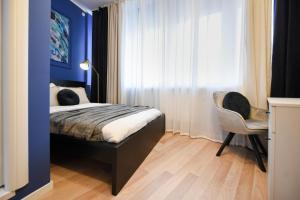 Magheru Boulevard Cozy Studios - Where Less is More