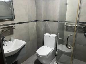 KENT hotel & Restaurant KENT beach的一间浴室