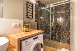 Kúpeľňa v ubytovaní Apartamenty Jedlina + 37 fotografií