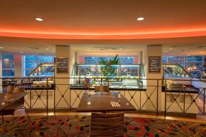 Zona de estar de DoubleTree by Hilton Cairns