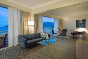 Zona de estar de DoubleTree by Hilton Cairns