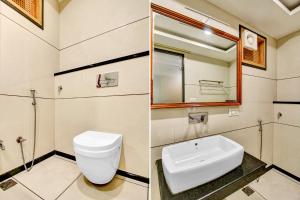 Koupelna v ubytování FabHotel Prime Manjeet + 25 fotografií