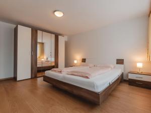 Posteľ alebo postele v izbe v ubytovaní Apartment Sattlerweg by Interhome