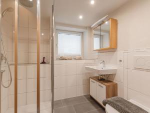 Kúpeľňa v ubytovaní Apartment Sattlerweg by Interhome
