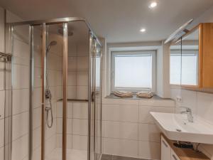 Kúpeľňa v ubytovaní Apartment Sattlerweg by Interhome