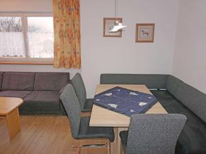 Istumisnurk majutusasutuses Apartment Susi by Interhome