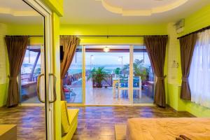 Gallery image of BaanRabiangnam kohlarn in Ko Larn