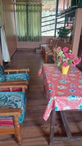 Posezení v ubytování Athithi homestay