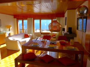 Setusvæði á Apartment Résidence Maze B 10 by Interhome