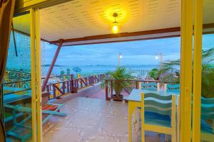 Gallery image of BaanRabiangnam kohlarn in Ko Larn