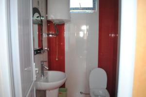 Gallery image of Giga Guest House in Makhinjauri