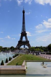 a view of the eiffel tower from the tro at Eiffel Tower Oasis 30m from Eiffel Tower in Paris