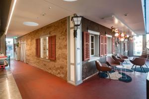 A seating area at HIRSCHEN OBERKIRCH - Design Boutique Hotel