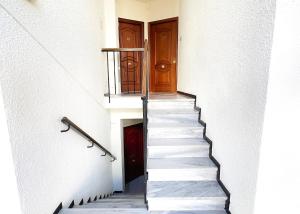 Fotografie z fotogalerie ubytování Skol 339 - 2-Bedroom Apartment in Edificio Skol Marbella v destinaci Marbella