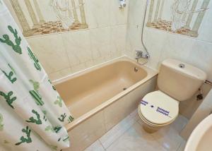 Koupelna v ubytování Skol 339 - 2-Bedroom Apartment in Edificio Skol Marbella
