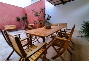 אזור ישיבה ב-Il Patio - Villa indipendente con ampio cortile e giardino interno