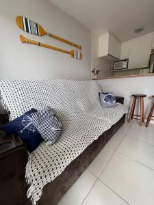 En eller flere senge i et værelse på Ribeira Guest House