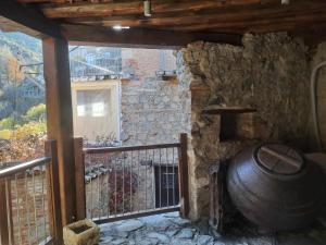 Foto dalla galleria di PITHARIA ad Askas