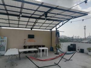 TV a/nebo společenská místnost v ubytování Hostel HA LUXURY