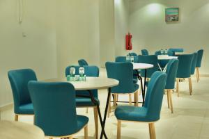 Restoran atau tempat lain untuk makan di فندق سيف بلص من سما
