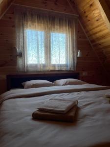 Tempat tidur dalam kamar di Snowflake