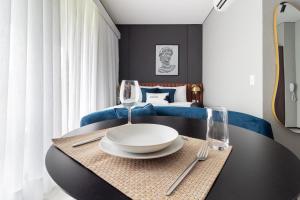Iconyc Charlie Ibirapuera Hotel的休息区