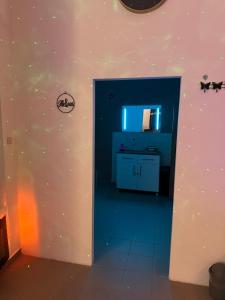 TV/trung tâm giải trí tại RelaxCheb Private Wellness Studio +13 ảnh