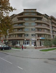 O edifício onde o apartamento está situado