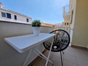 Balkón nebo terasa v ubytování APARTMENTS JOSIPA