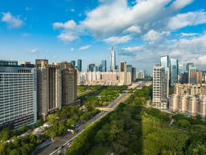 The Skytel Hotel Shenzhen Central Park في شنجن: اطلالة جوية على مدينة ذات مباني طويلة