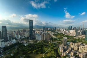 Linna Shenzhen üldine vaade või majutusasutusest The Skytel Hotel Shenzhen Central Park pildistatud vaade