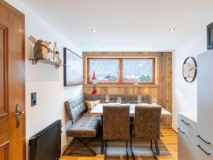 Χώρος καθιστικού στο Apartment in Sulzau near Wildkogel Ski Arena