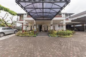 Bangunan di mana terletaknya hotel