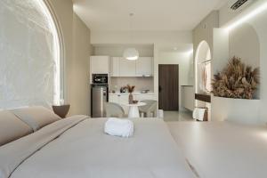 Chambers Suites KL by Wabi Wood's House
