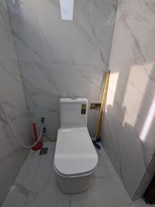 Kylpyhuone majoituspaikassa Ovhomes