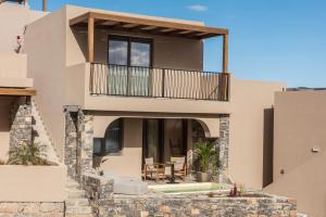 Балкон или терраса в Elounda Infinity Exclusive Resort & Spa - Adults Only