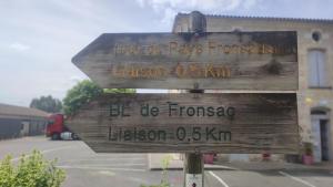 Zdjęcie z galerii obiektu Maison Charmeilles - La suite Fronsac w mieście Fronsac