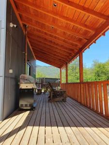 Balkón nebo terasa v ubytování Tiny & Big House Suite Los Mallines de Malalcahuello