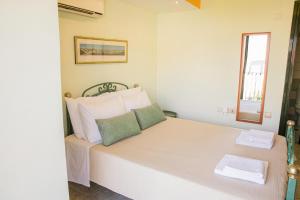 Imagem da galeria de Aloe Verra Condo ,By IdealStay Experience em Stalida mais 11 fotografias