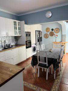 Casa Cieloにあるキッチンまたは簡易キッチン