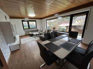 Galeriebild der Unterkunft Ferien- und Monteurwohnung Zum Waldblick in Wald-Michelbach