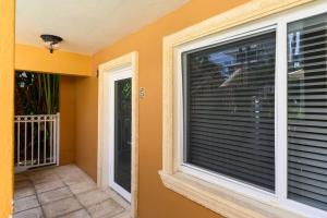 Fotografie z fotogalerie ubytování Las Olas Blvd Exclusive Apt with waterview v destinaci Fort Lauderdale